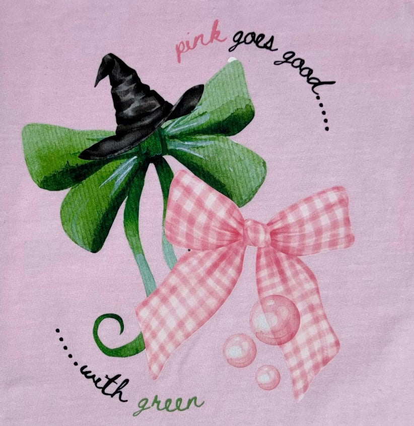 Pink goes good with Green Shirt